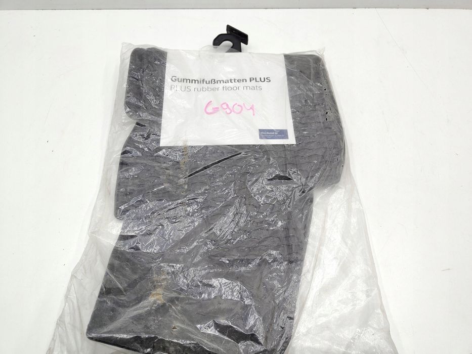 komplet dywników dywaniki gumowe nowe volkswagen t-roc 2ga061550