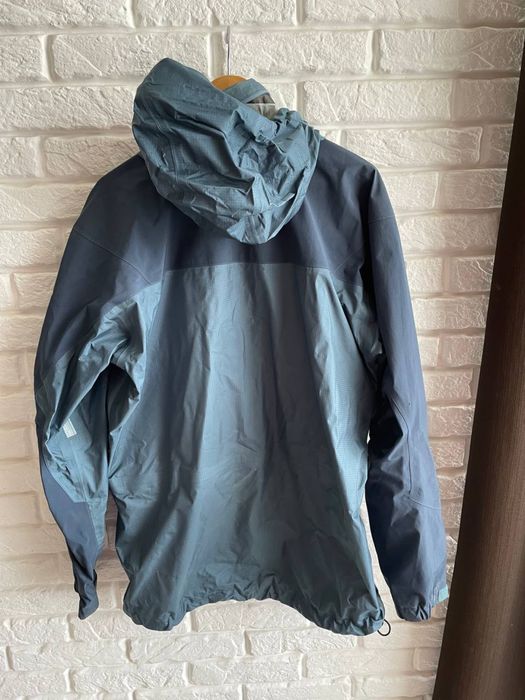Вінтажна штормова мембранна куртка Arcteryx Goretex