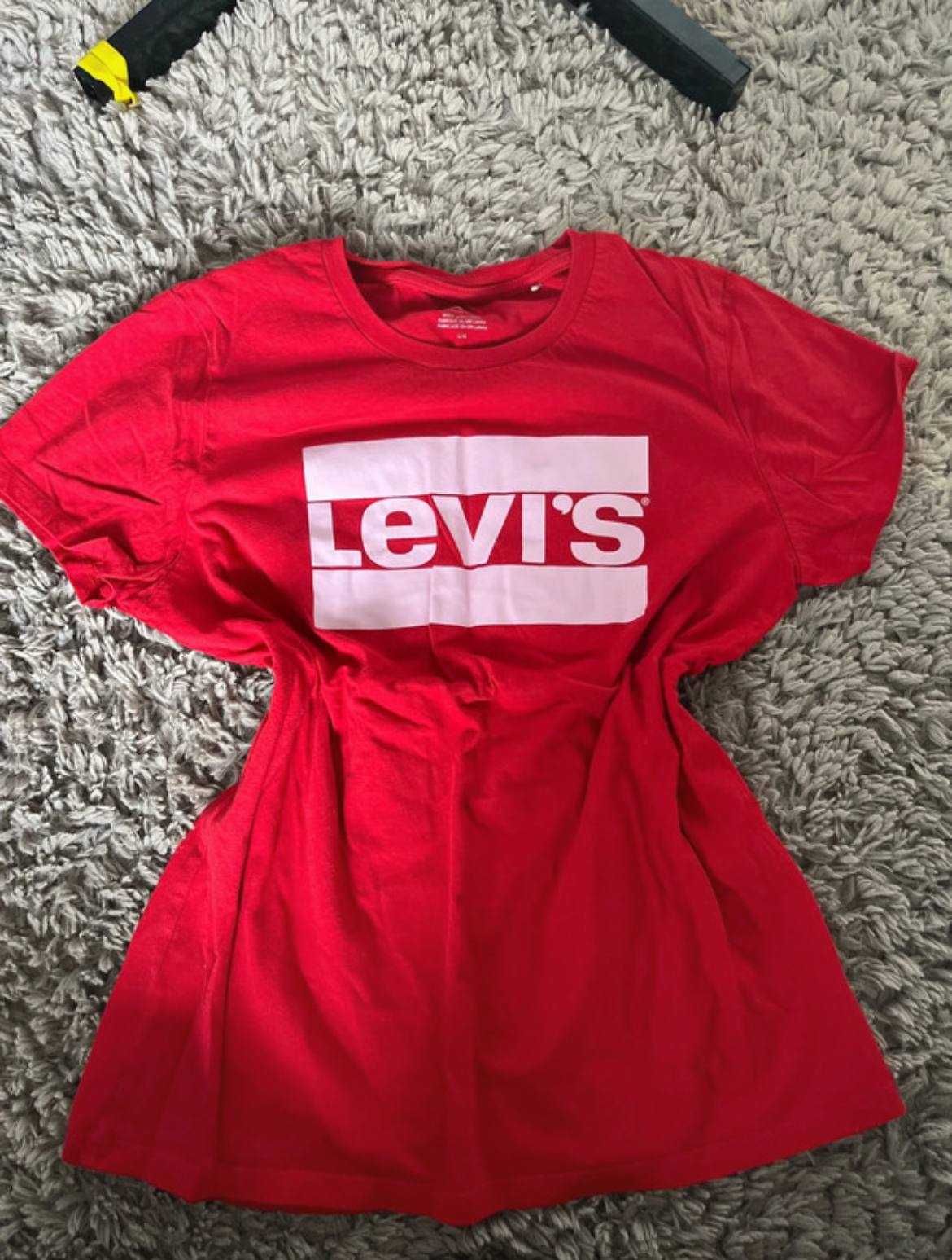 Bluzka levis czerwona