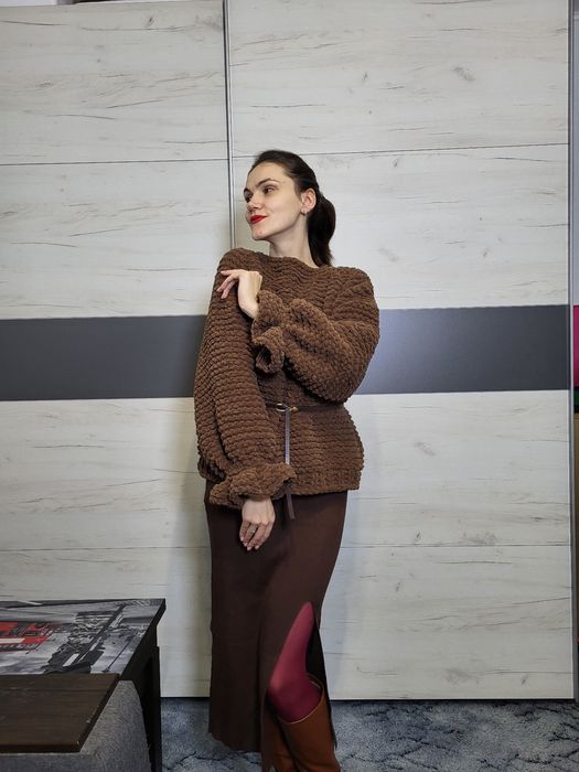 Плюшевий в'язаний светр