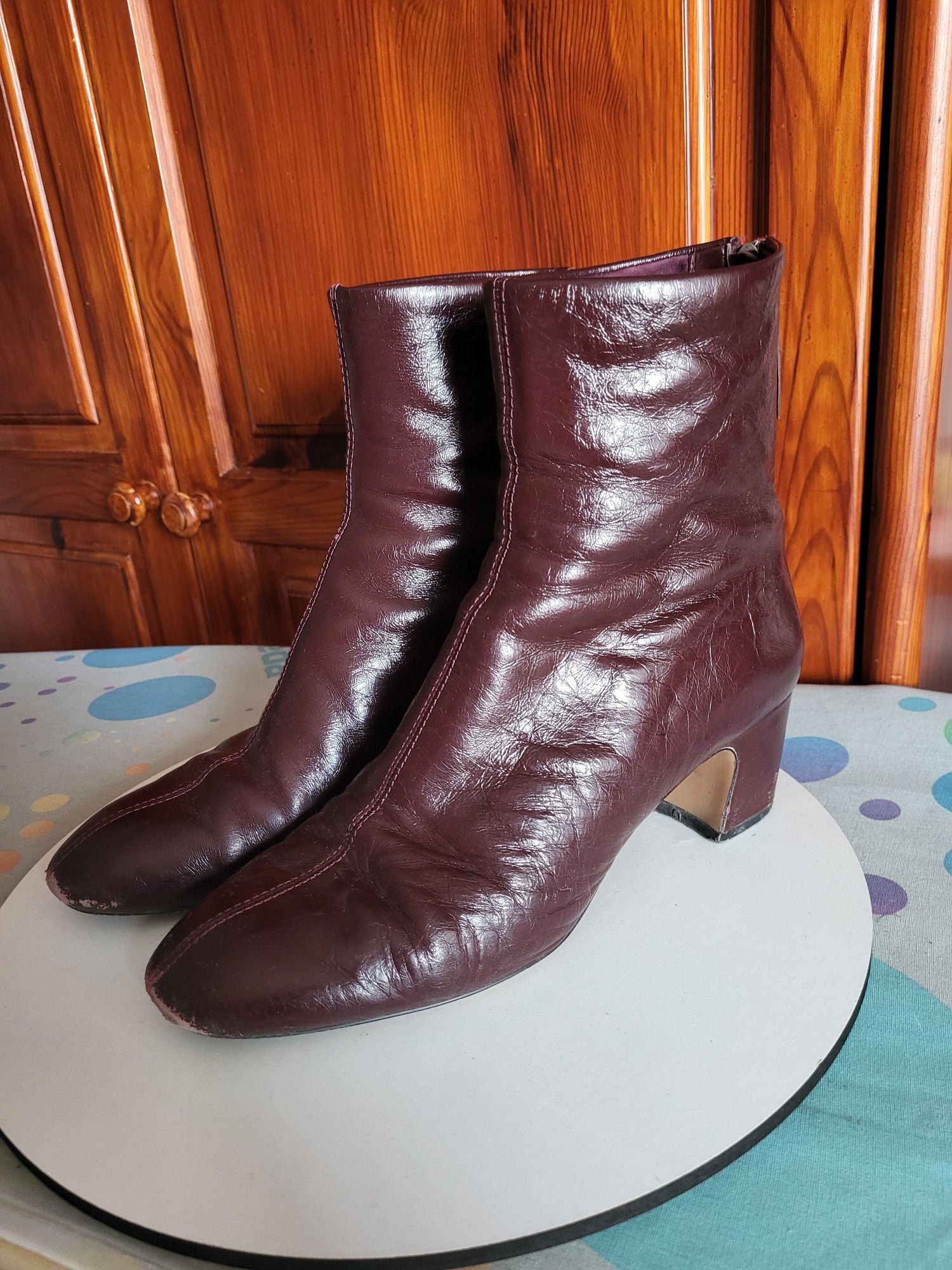 Buty damskie ponad kostke firmy MNG