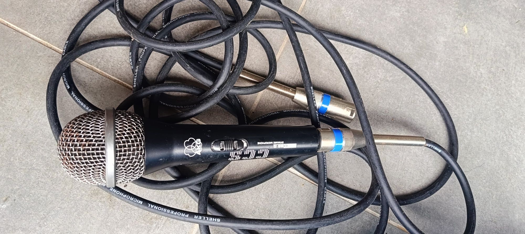 Mikrofon dynamiczny CCS AKG C88S + dwa stojaki statyw mikrofonowy