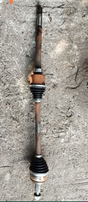 Renault master 3 Lift 4 2.3 półoś prawa oryginał