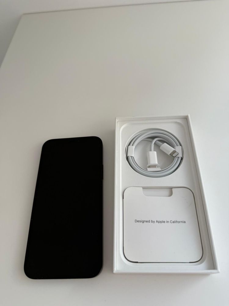 IPhone 12 64 GB