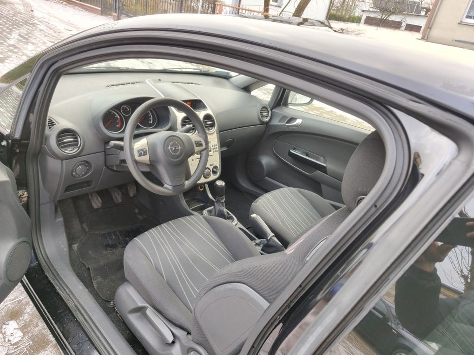 Opel Corsa D 1.0 2007 rok 188 tys km Klima