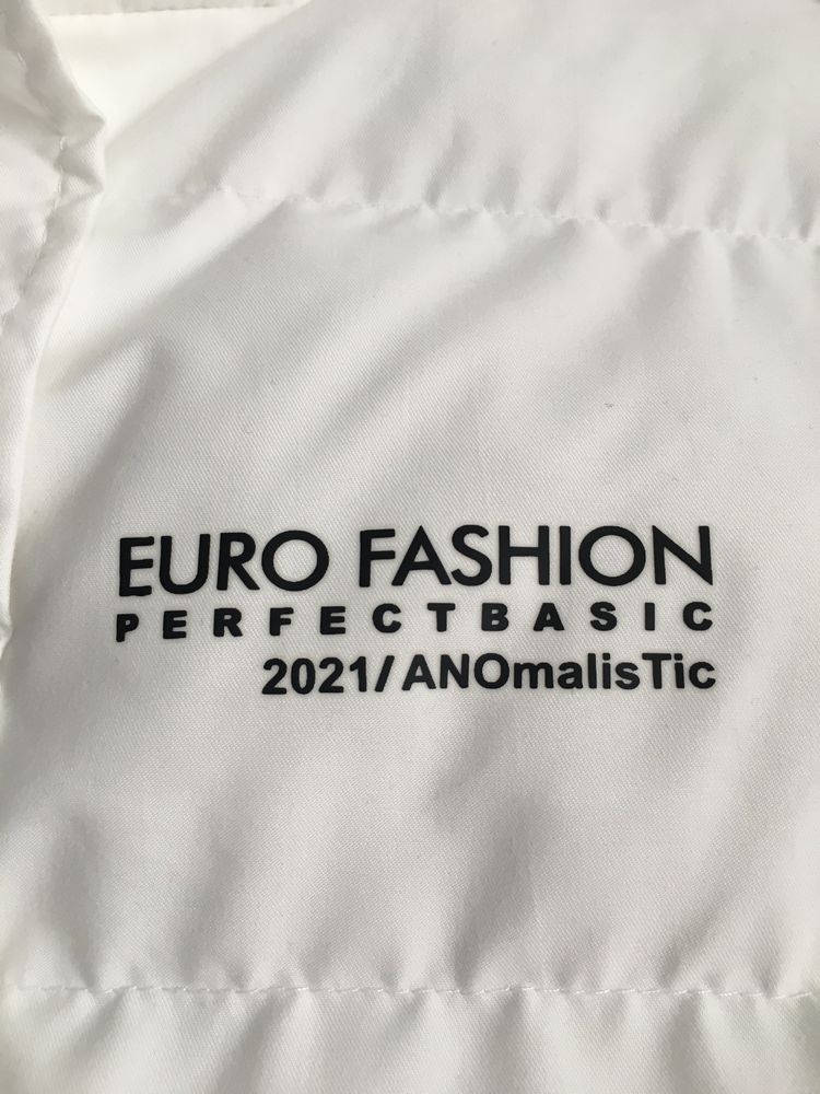 Турецкая белая жилетка Euro Fashion