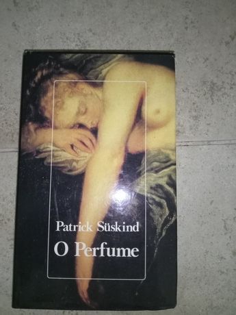 Livro O Perfume impecável