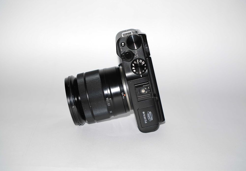 Обьектив Fujinon Fujifilm 16-50mm В прекрасном состоянии Fujifilm X-A1