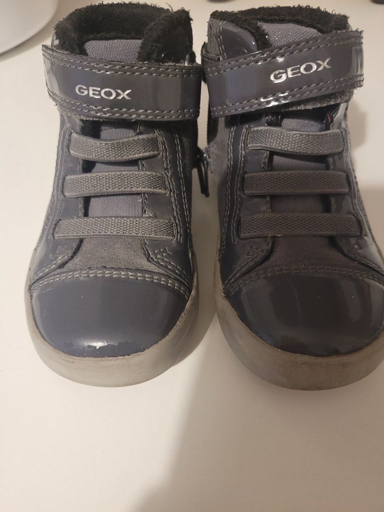 Buty dziecięce wiosna Geox 23