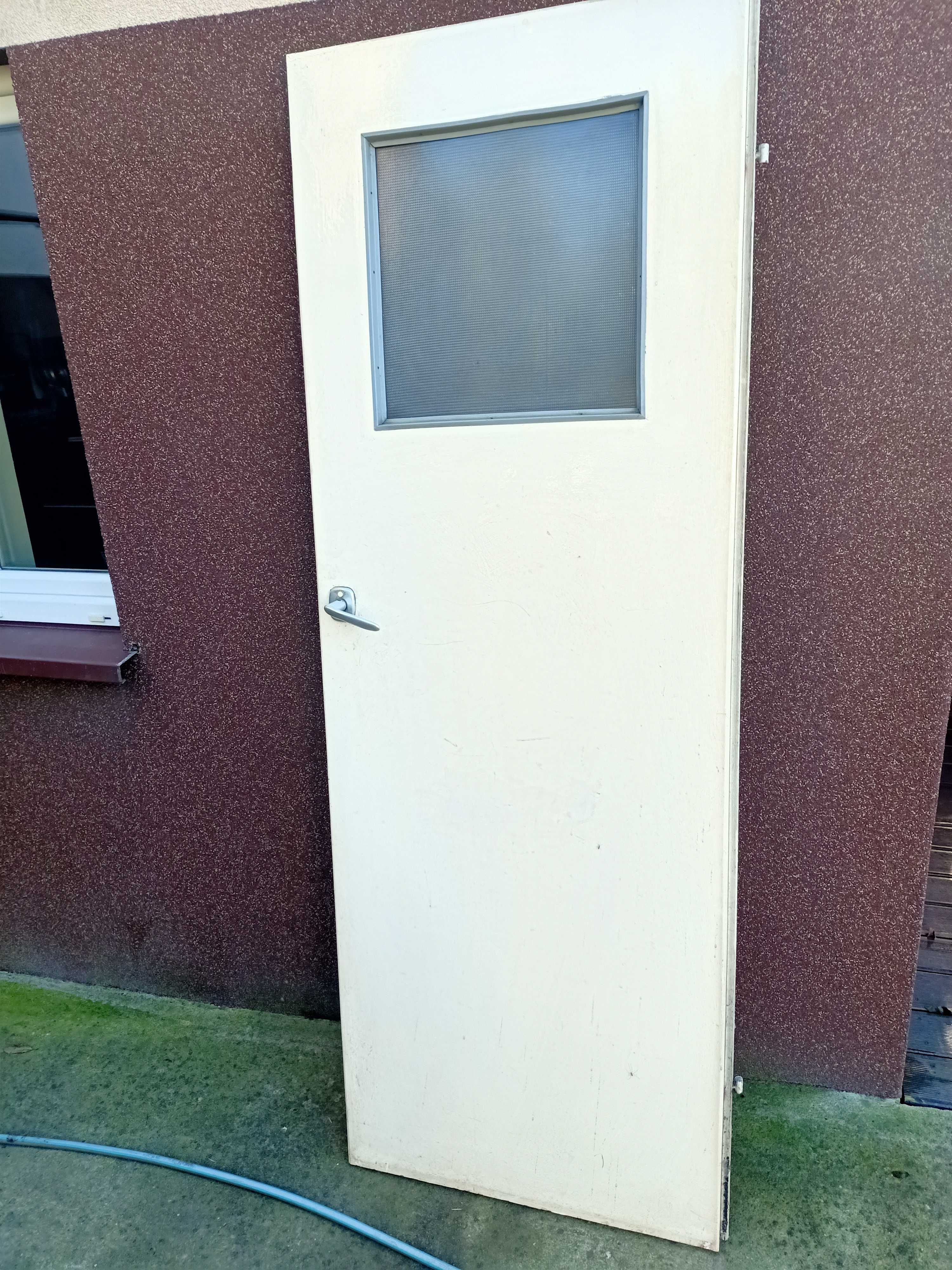 Drzwi wewnętrzne białe PRL 80 x 200 cm z szyba