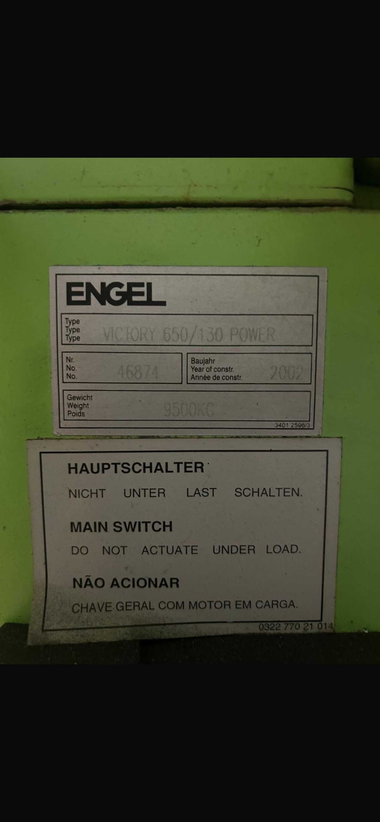 Maquina Injeção ENGEL VICTORY 650/130 POWER (para peças) Com ROBOT