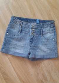 Krótkie spodenki z jeansu ze stretchem, r.38