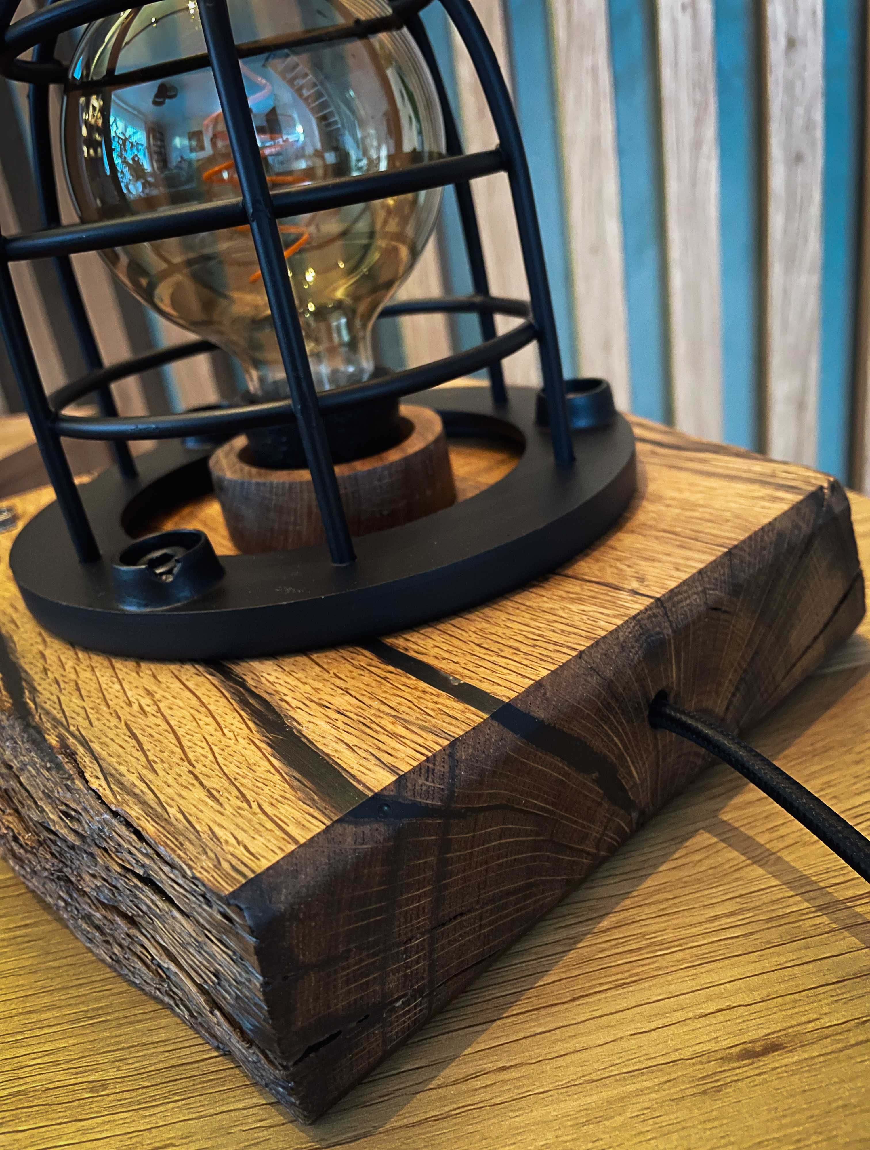 Lampka loft - industrialna (lity, 100-letni dąb - handmade)