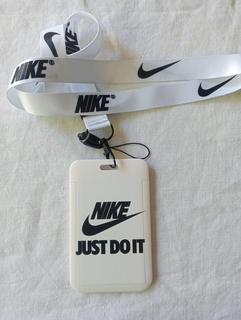 Porta Cartões Nike