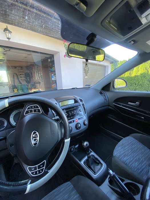 Samochod osobowy Kia Cee’d