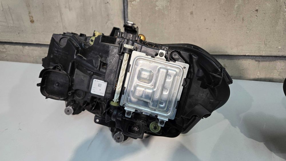 BMW X5 G05 X6 G06 LIFT фари Full LED рестайлінг оригінал Європа