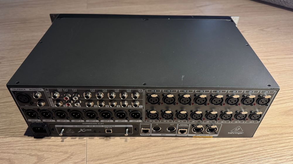 Behringer X32 Rack 40-Input 25-Bus Rackmount Digital Mixer