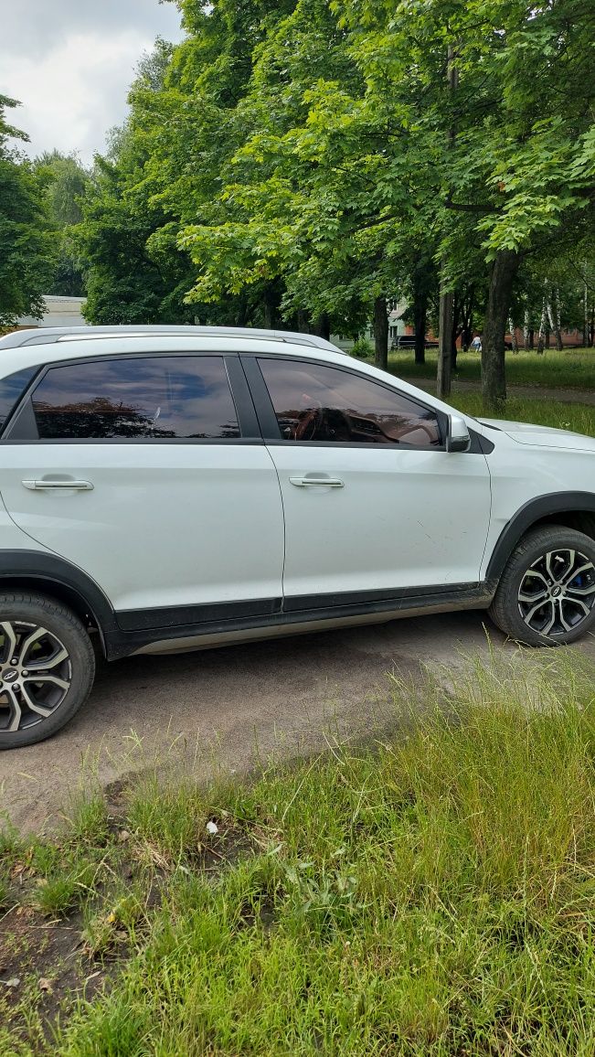 Авто  Chery Tiggo 2 электро