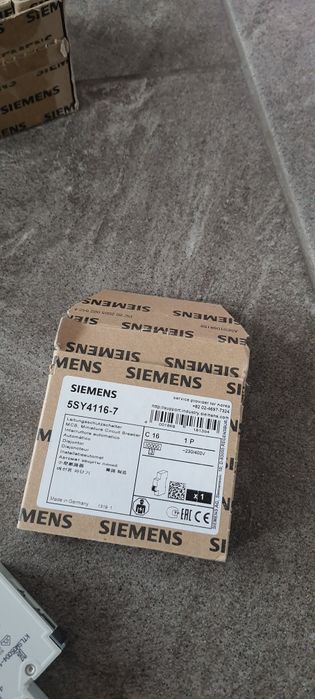 Wyłącznik siemens 5SY4116-7