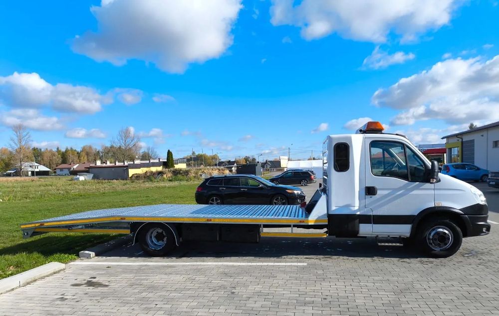 Iveco Daily  Modelowo 2013 rok 170 KM 2 łóżka Klima WEBASTO