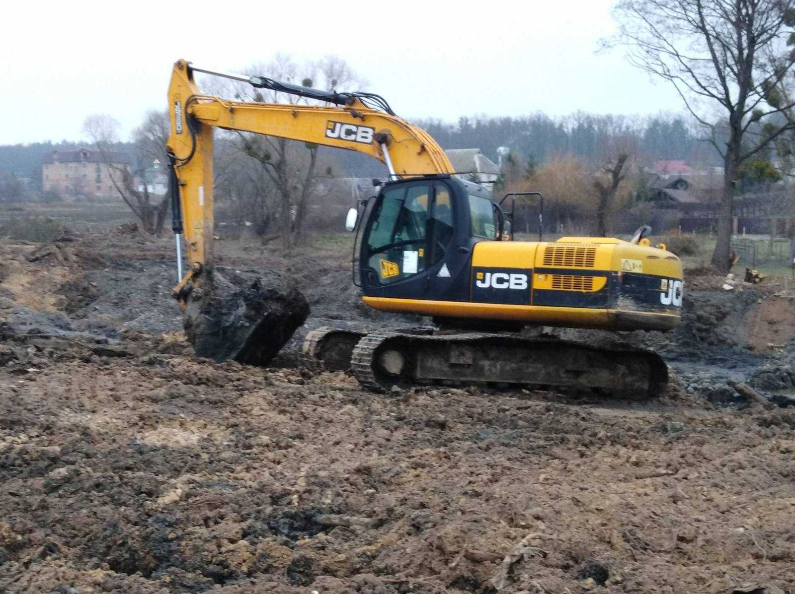 JCB 220 220 LC 2012