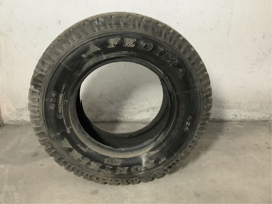Pneu Fedima Fronteira all-terrain usado 265/70/16