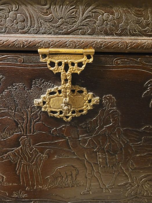 Baú vintage madeira