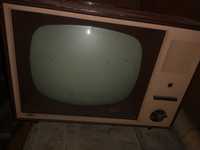 Stary telewizor PRL