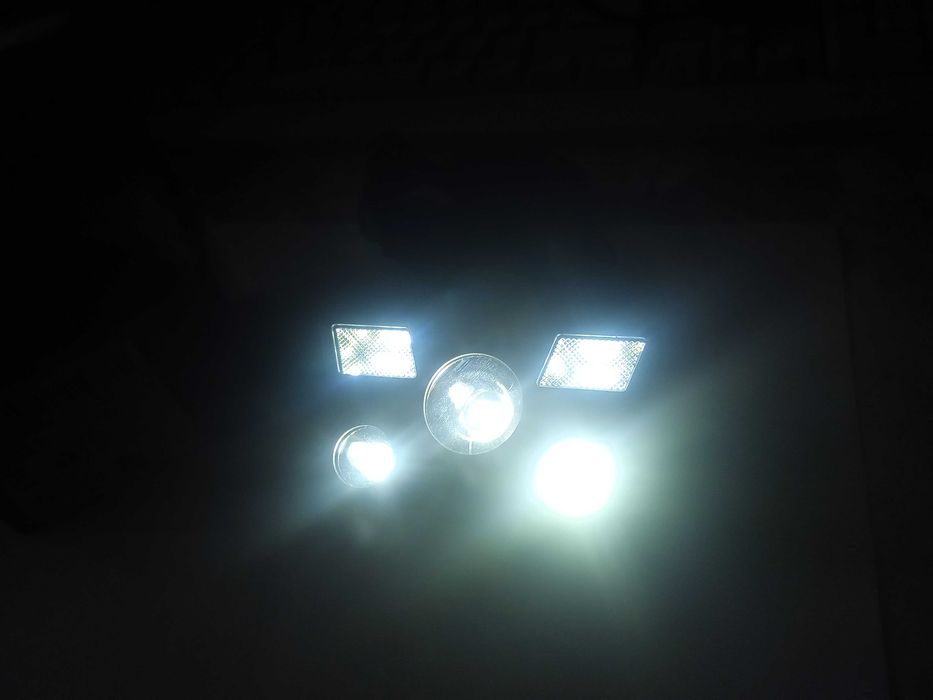 Фонарь налобный .