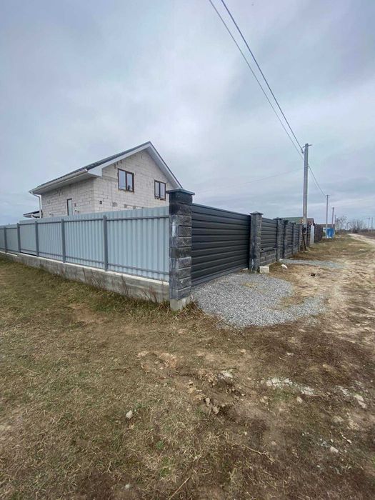 Ваш ідеальний дім біля озера: двоповерховий будинок 122 м² на 6 сотках