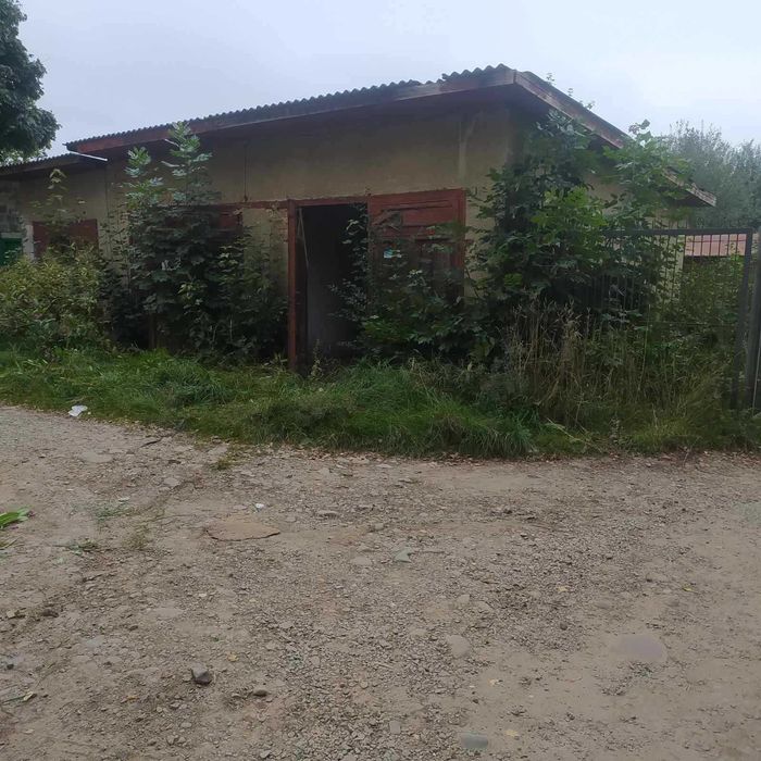 продаж гаража приватизованою земельною ділянкою