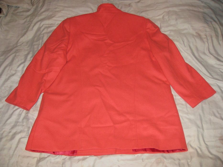 Пальто женское легкое Liana Moden демисезонное