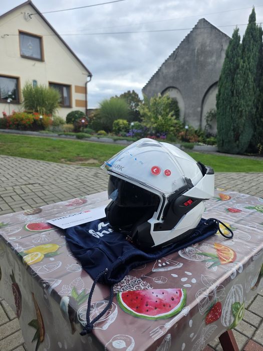 Kask Shark Oxo biała perła roz.L