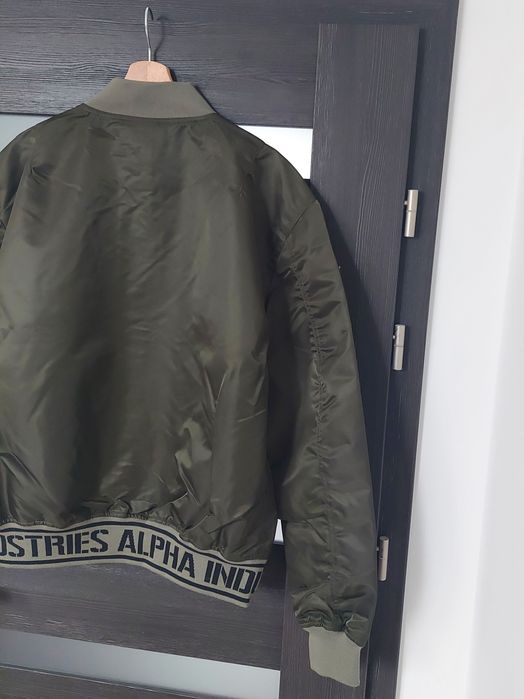 Kurtka bomberka Alpha Industries rozmiar XL