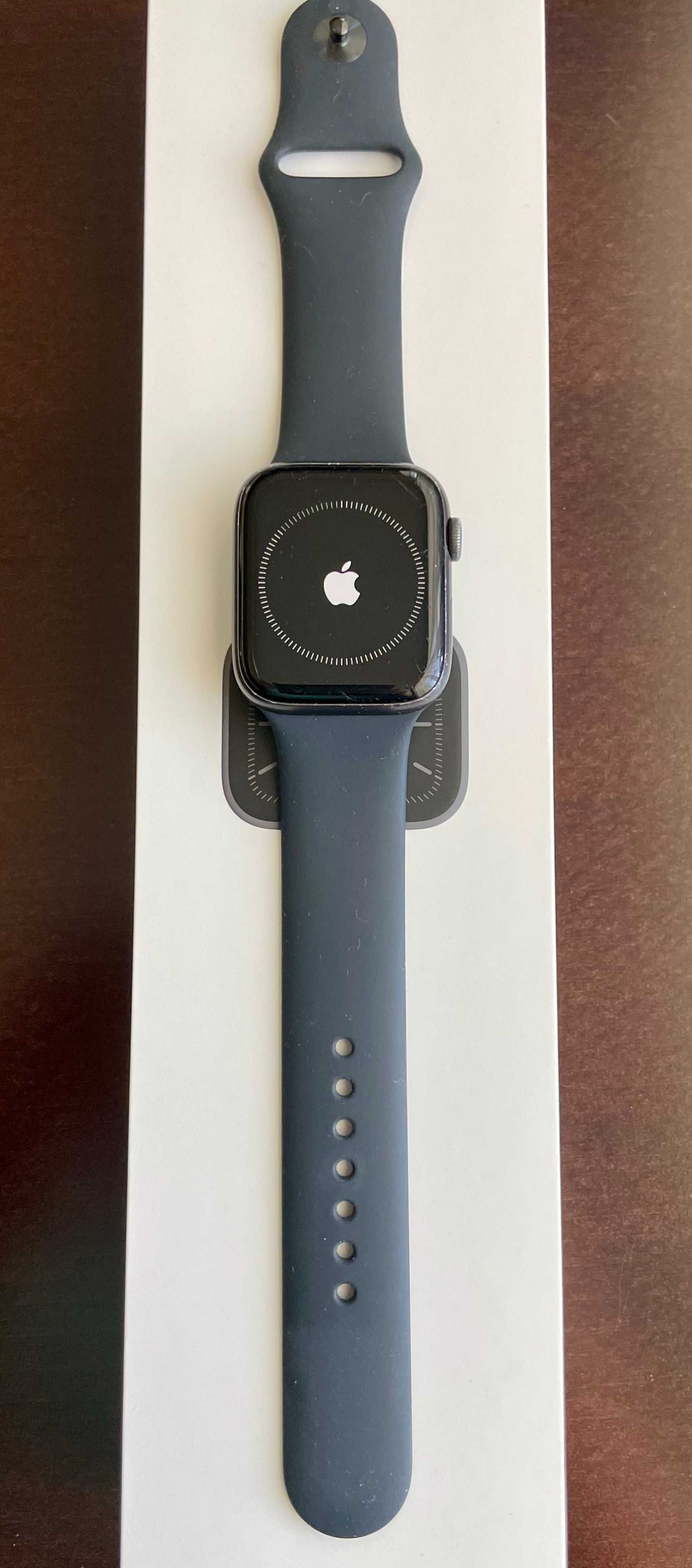 Apple Watch 5 Smartwatch