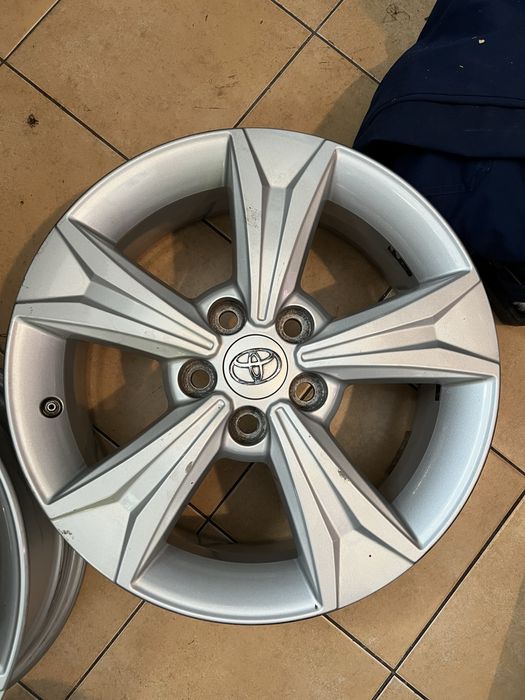 Felgi Toyota 17’ 17x6.5j ET 45