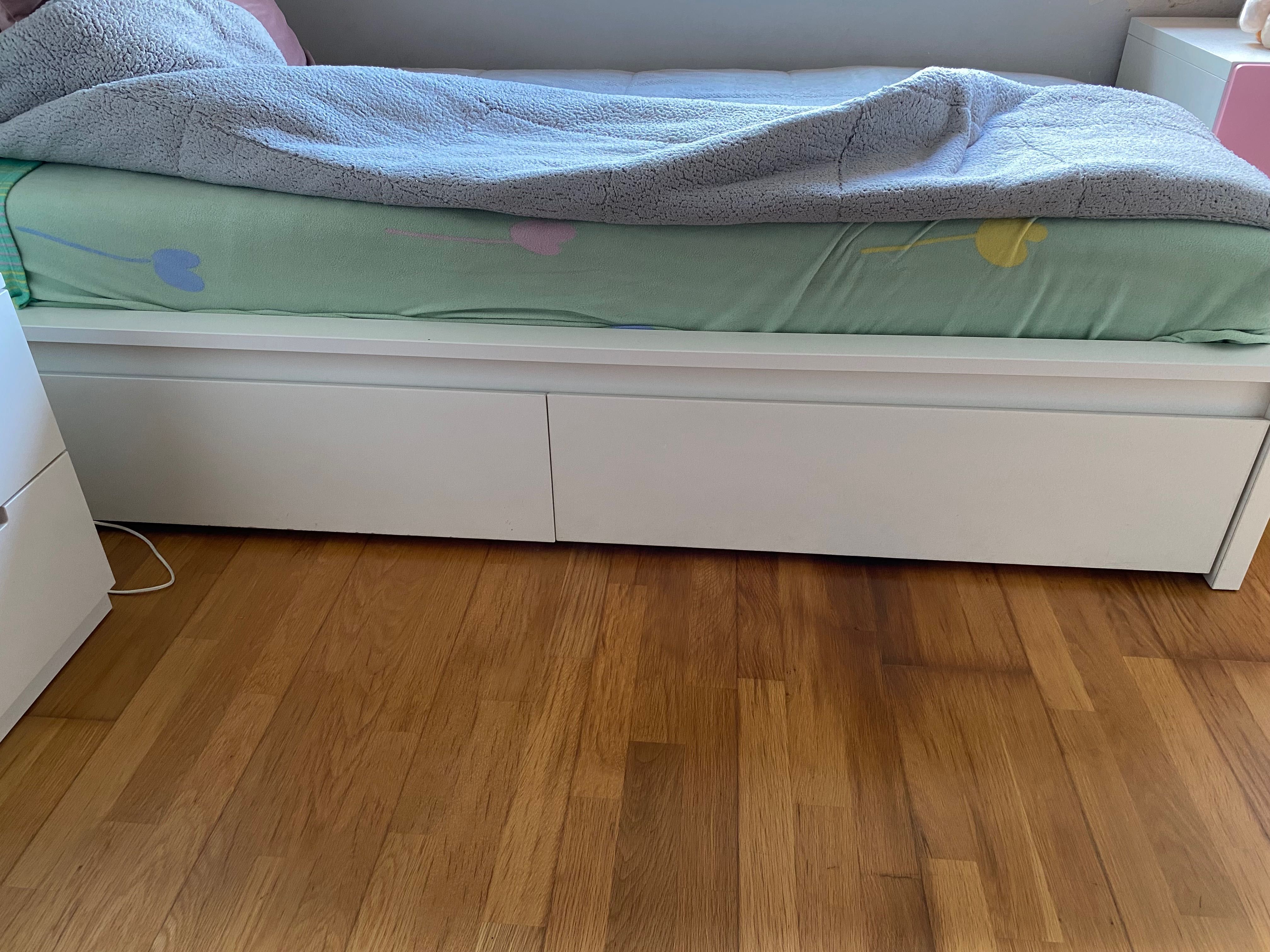 Cama de solteiro
