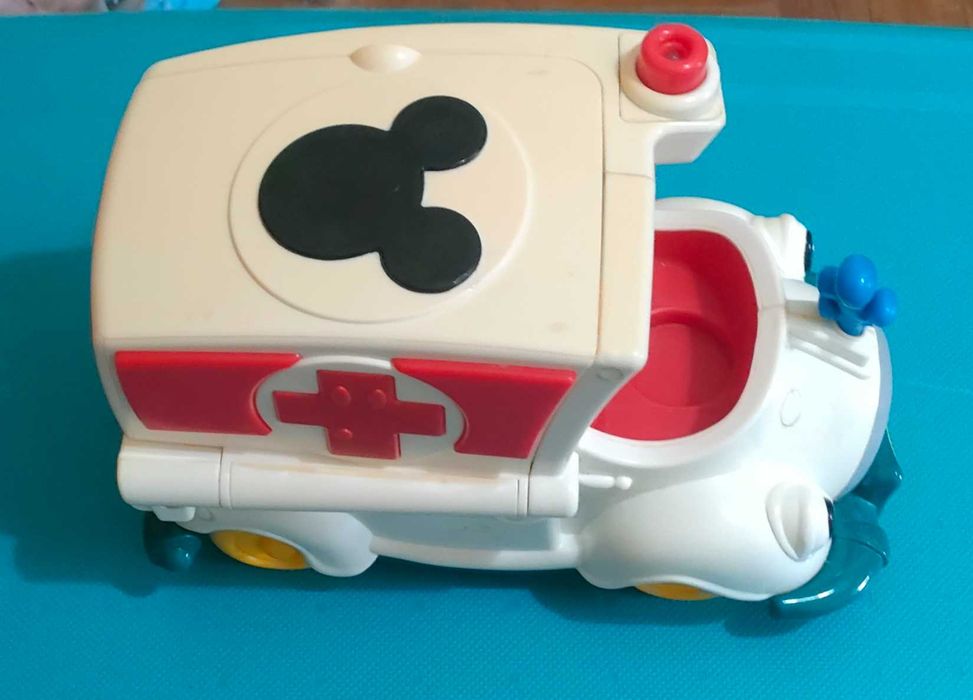 Carro - Ambulância do Mickey - Disney