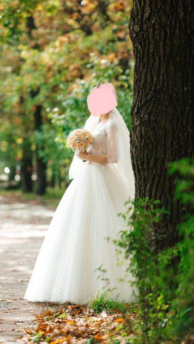 Весільне плаття