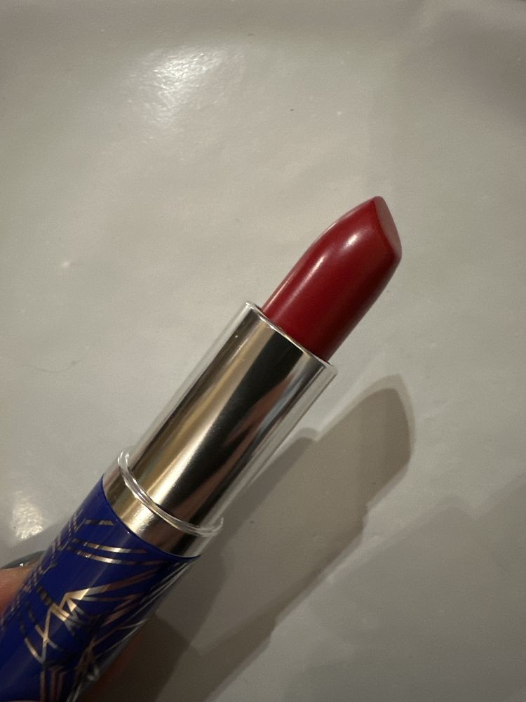 Clinique cherry pop pomadka szminka