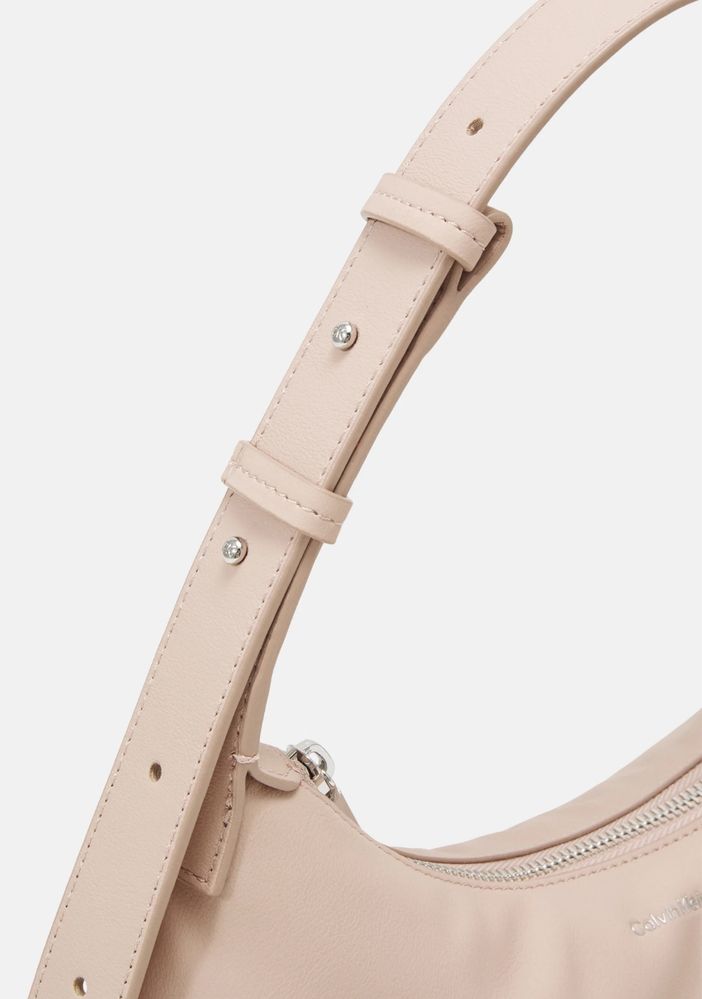 Сумка calvin klein soft faux leather shoulder bag оригінал