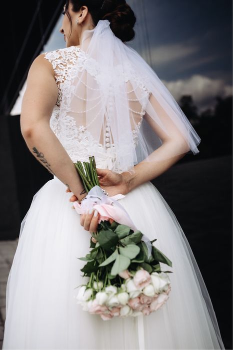 Свадебное платье