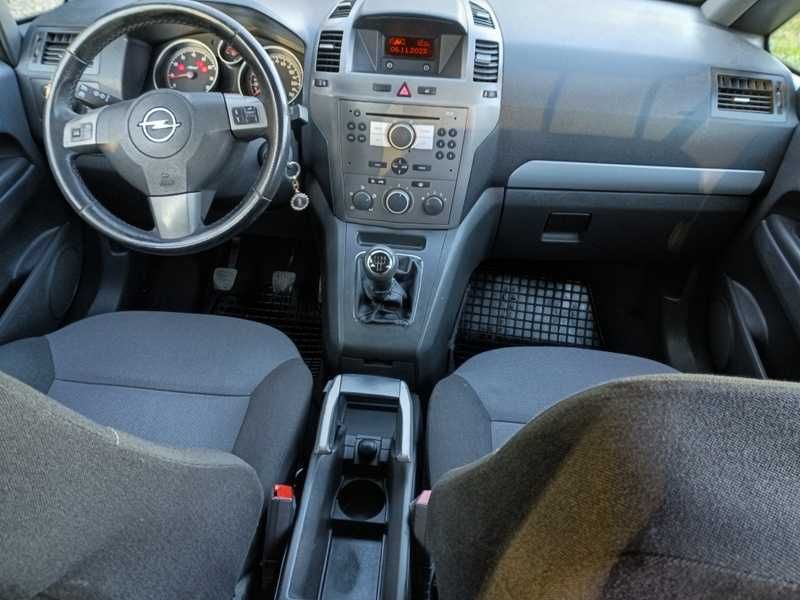 **Opel Zafira B 1.6 16V 2006r, Klima , 7 Foteli, Zadbana ! **