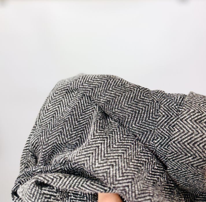 Szary żakiet w jodełkę z jednym guzikiem XS 34 H&M