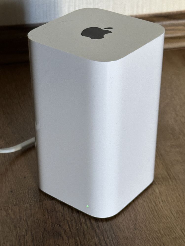 Гигабитный роутер AirPort Extreme