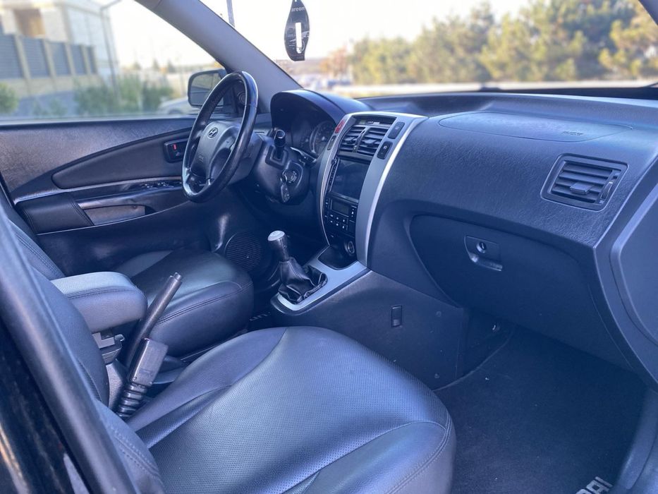 Hyundai Tucson 2007p.