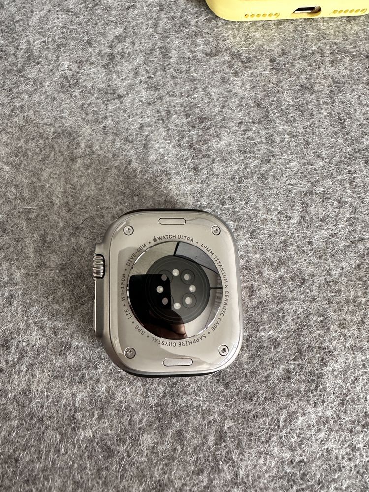 Apple Watch Ultra 2 GPS + Cellular