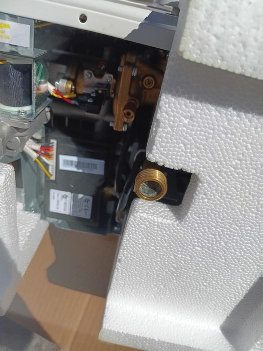 Esquentador HTW 11L GN Novo