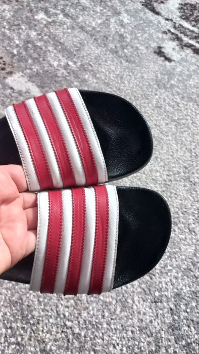 Шльопанці шкіра Adidas
