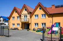 Komfortowe pokoje i apartamenty w WILLI ALEKSANDER W ROWACH